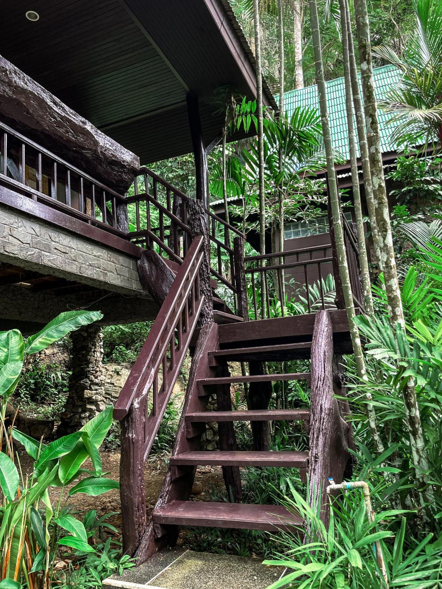 The Vatika Resort And Spa Ao Nang Exterior photo